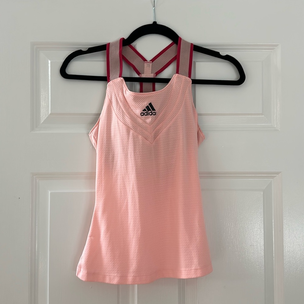 Adidas Sports Top Size S - built-in bra shelf